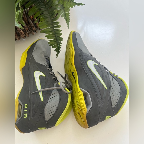 Nike Air Visi Pro 3 Hi top basketball shoes Grey Volt men 13 -525745–004 - Picture 8 of 16